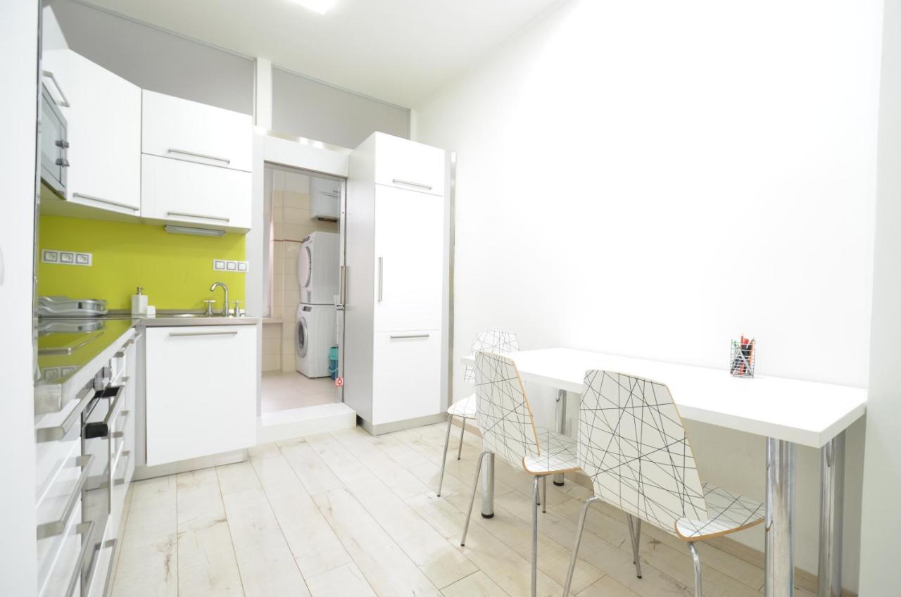 Apartmany Jizdarenska Karlsbad Exteriör bild