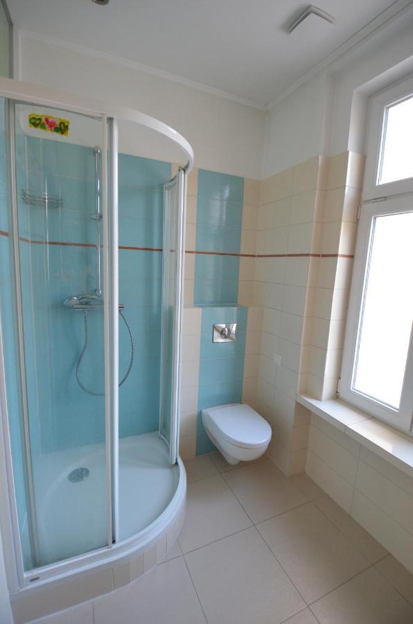 Apartmany Jizdarenska Karlsbad Exteriör bild